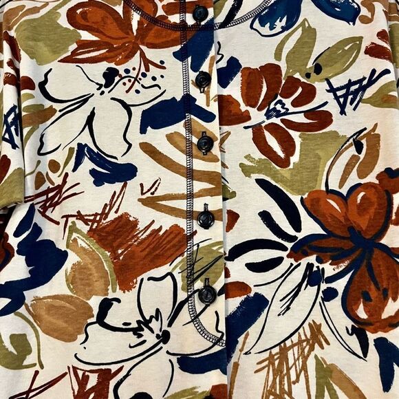 Applause III By Marge Kane Floral Blouse - Picture 3 of 10